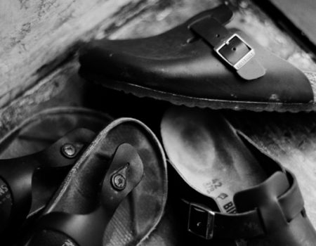 manolo_blahnik_pouchastvoval_v_reklamnoy_kampanii_birkenstock